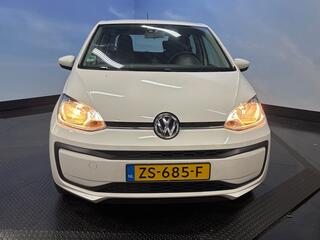 Volkswagen UP! 8