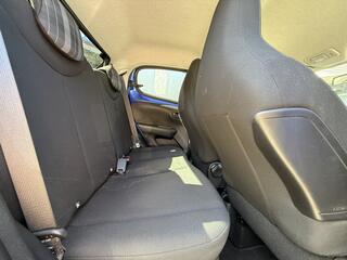 Peugeot 108 16